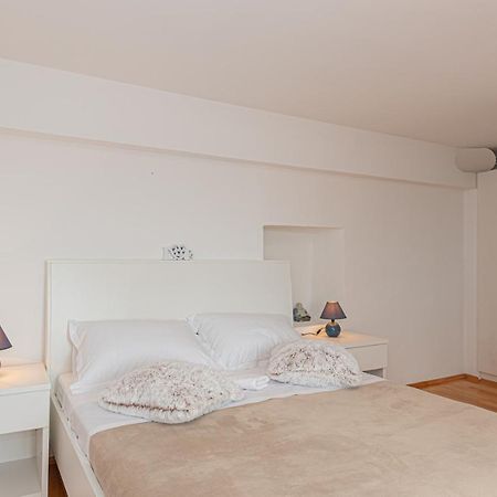 The View Apartment ชิเบนิก ภายนอก รูปภาพ